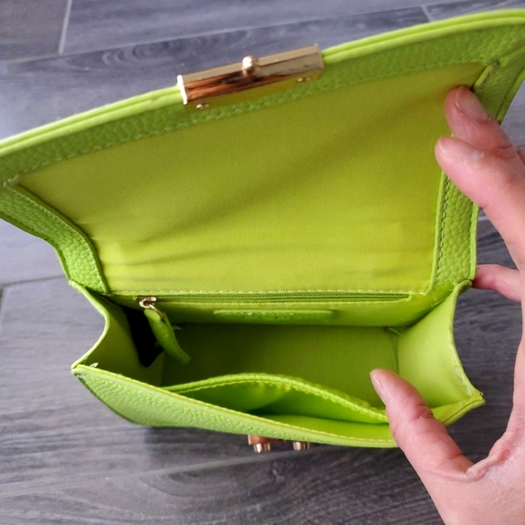 BCBG Neon Green & Gold  Crossbody Bag - Picture 7 of 9